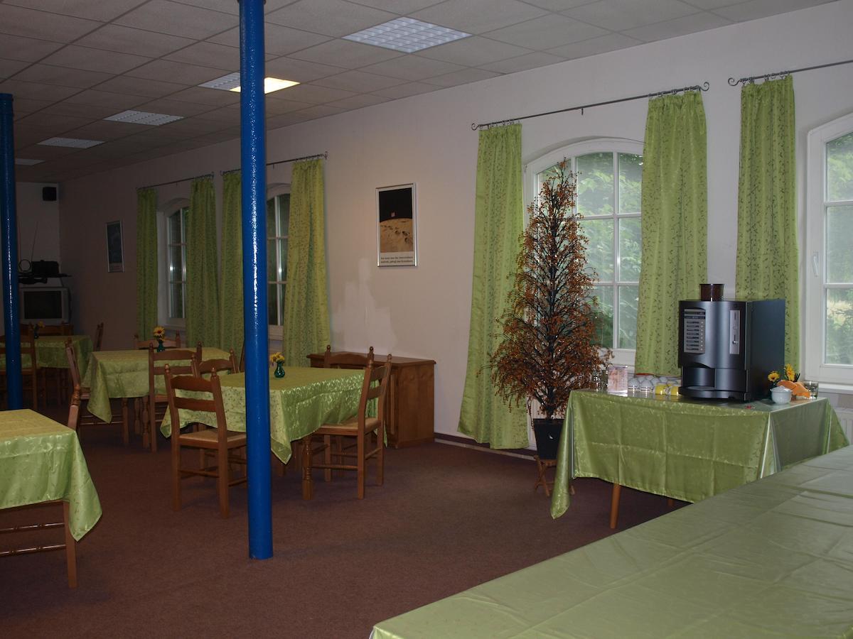 Hotel Gut Harlinghausen Ovelgonne Exterior foto